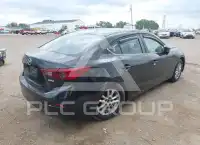 2016 Mazda 3 фото