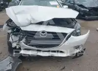 2016 Mazda 3 фото