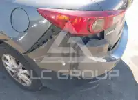 2016 Mazda 3 photo
