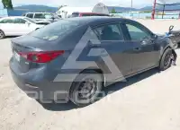 2016 Mazda 3 фото