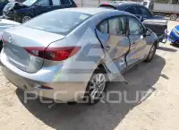 2016 Mazda 3 фото