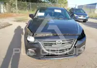 2016 Mazda 3 photo