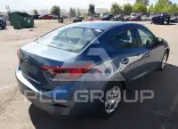 2016 Mazda 3 photo