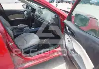 2016 Mazda 3 photo