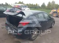 2016 Mazda 3 photo