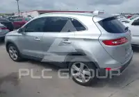 2016 Lincoln MKC photo