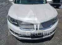 2016 Lincoln MKX photo
