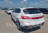 2016 Lincoln MKX photo