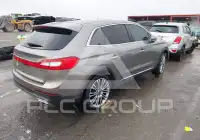2016 Lincoln MKX photo