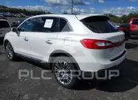 2016 Lincoln MKX photo