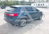 2016 Lincoln MKX photo