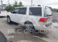 2016 Lincoln NAVIGATOR photo
