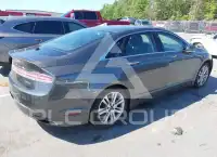 2016 Lincoln MKZ photo