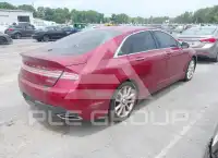 2016 Lincoln MKZ photo