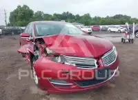 2016 Lincoln MKZ photo