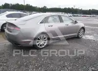 2016 Lincoln MKZ photo