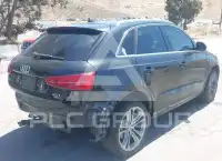 2016 Audi Q3 фото