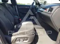 2016 Audi Q3 фото