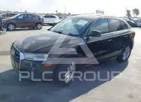 2016 Audi Q3 фото