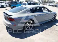 2016 Audi RS7 фото