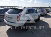 2016 Cadillac SRX фото