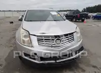2016 Cadillac SRX фото