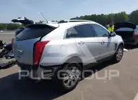 2016 Cadillac SRX photo