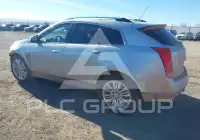 2016 Cadillac SRX фото