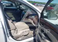 2016 Cadillac SRX фото