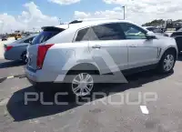 2016 Cadillac SRX photo