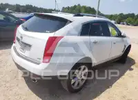 2016 Cadillac SRX photo