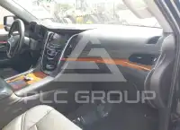 2016 Cadillac ESCALADE photo