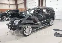 2016 Cadillac ESCALADE фото