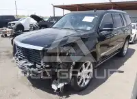 2016 Cadillac ESCALADE фото