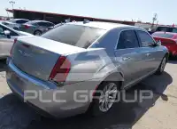2016 Chrysler 300 фото