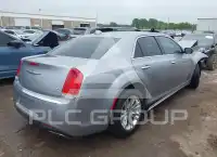 2016 Chrysler 300 фото