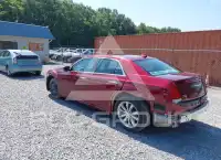 2016 Chrysler 300 фото