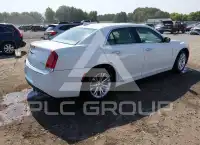 2016 Chrysler 300 фото