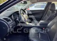 2016 Chrysler 300 фото