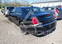 2016 Chrysler 300 photo