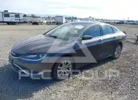 2016 Chrysler 200 photo