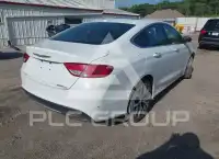 2016 Chrysler 200 фото