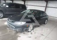 2016 Chrysler 200 фото