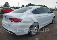 2016 Chrysler 200 фото