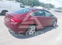 2016 Chrysler 200 фото