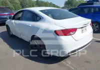 2016 Chrysler 200 photo