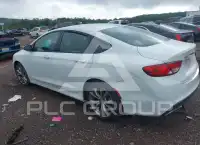 2016 Chrysler 200 фото