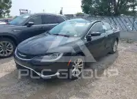 2016 Chrysler 200 фото