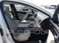 2016 Chrysler 200 фото