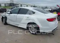 2016 Chrysler 200 фото